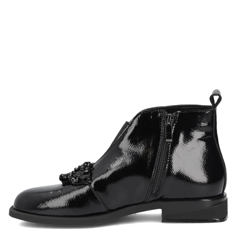 Filippo Eleganckie Lakierowane Botki Na Płaskim Obcasie Czarne DBT7990-26-BK-L