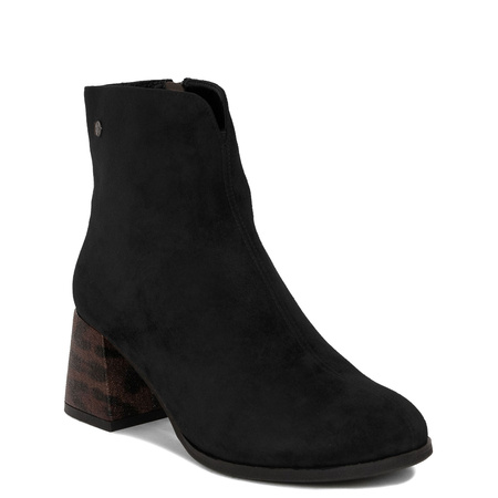 Maciejka Elegant Women's Suede Ankle Boots on a Patterned Block Heel Black  K7202-01/00-8