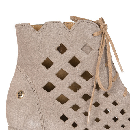 Maciejka Dark Beige Women's Lace-Up Boots