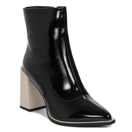 S.Barski Women's boots ankle boots black lacquered