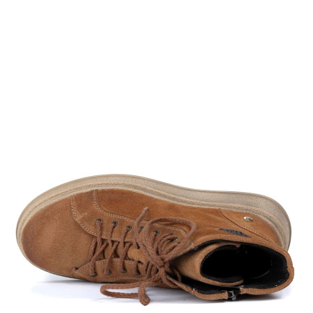 Maciejka Stunning Suede Boots on a Chunky Platform Caramel 06309-29 (06309-29-00-8)