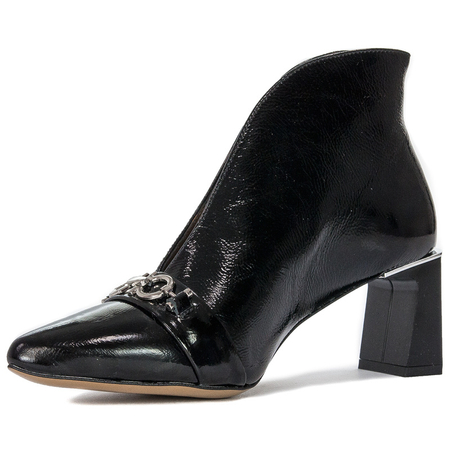 Maciejka 05262-01/00-1 Black Boots