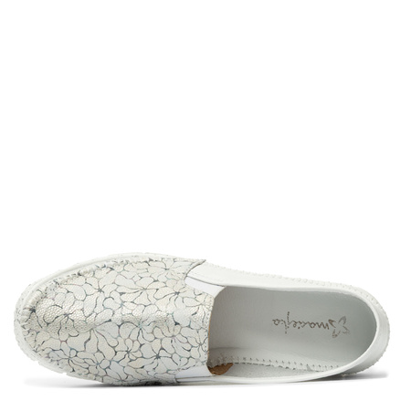 Maciejka Leather Slip-On Loafers Textured Toe White Silver 03512-70/00-0