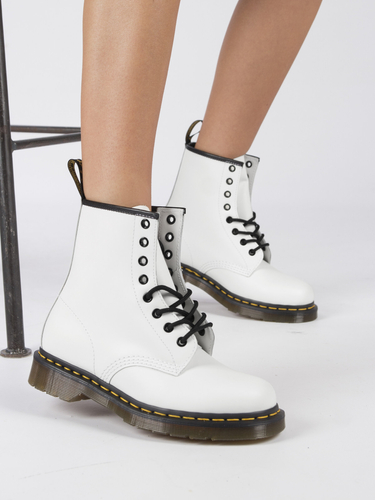 Dr. Martens Botki glany damskie skórzane 1460 White