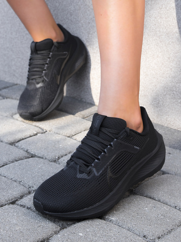 Nike Sneakersy damskie W Air Zoom Pegasus 40 Black